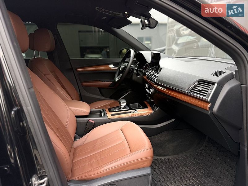 Внедорожник / Кроссовер Audi Q5 2021 в Львове
