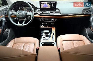 Внедорожник / Кроссовер Audi Q5 2021 в Львове