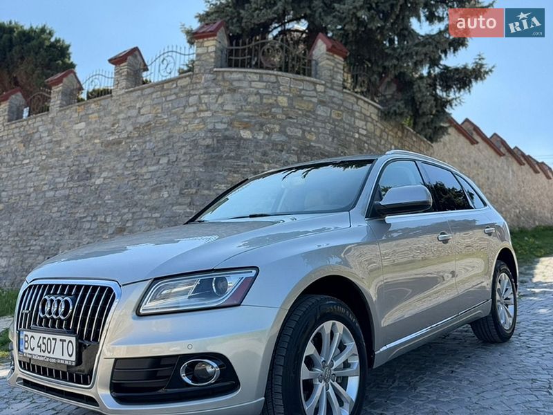 Внедорожник / Кроссовер Audi Q5 2014 в Каменец-Подольском