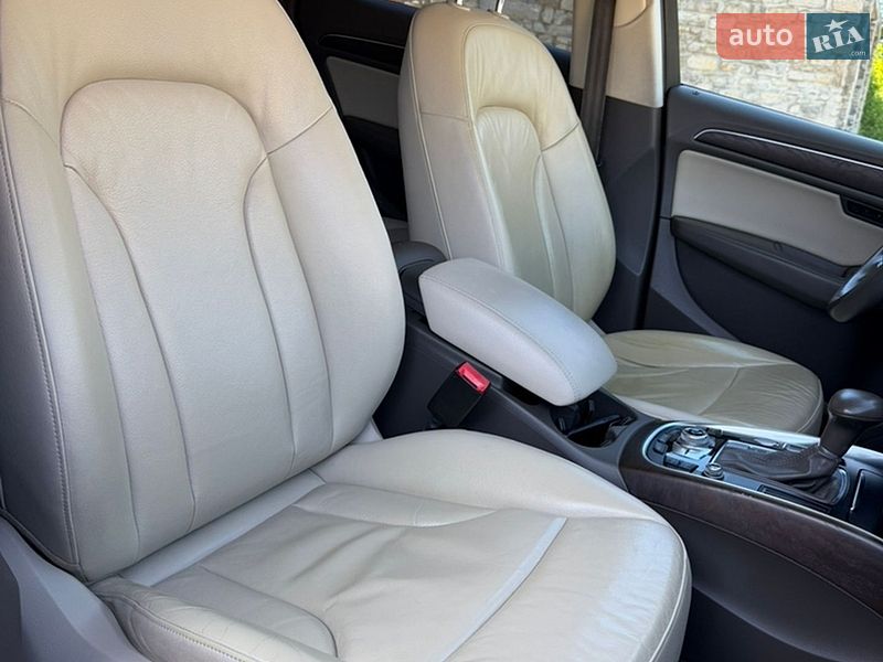 Внедорожник / Кроссовер Audi Q5 2014 в Каменец-Подольском
