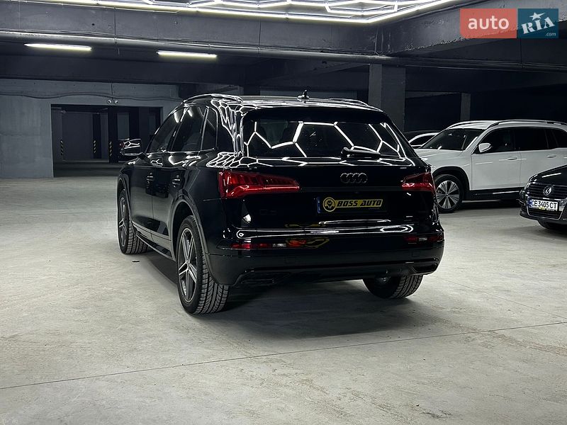 Внедорожник / Кроссовер Audi Q5 2019 в Черновцах