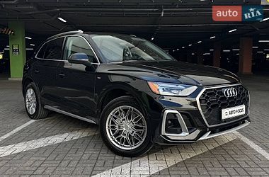 Внедорожник / Кроссовер Audi Q5 2022 в Киеве