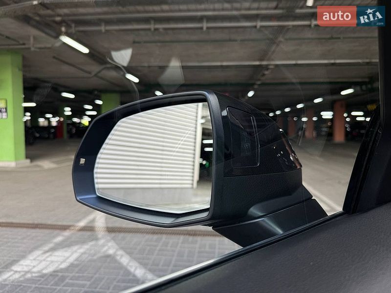 Позашляховик / Кросовер Audi Q5 2022 в Києві