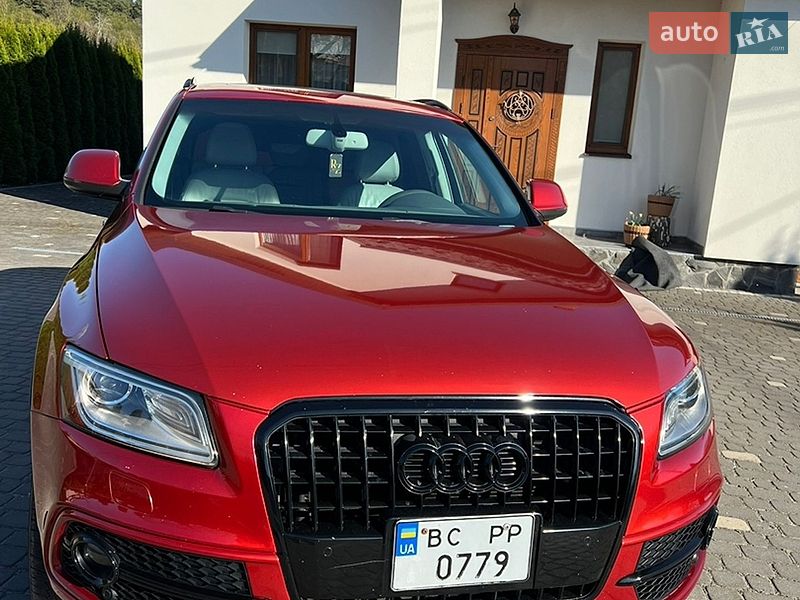 Внедорожник / Кроссовер Audi Q5 2014 в Новояворовске