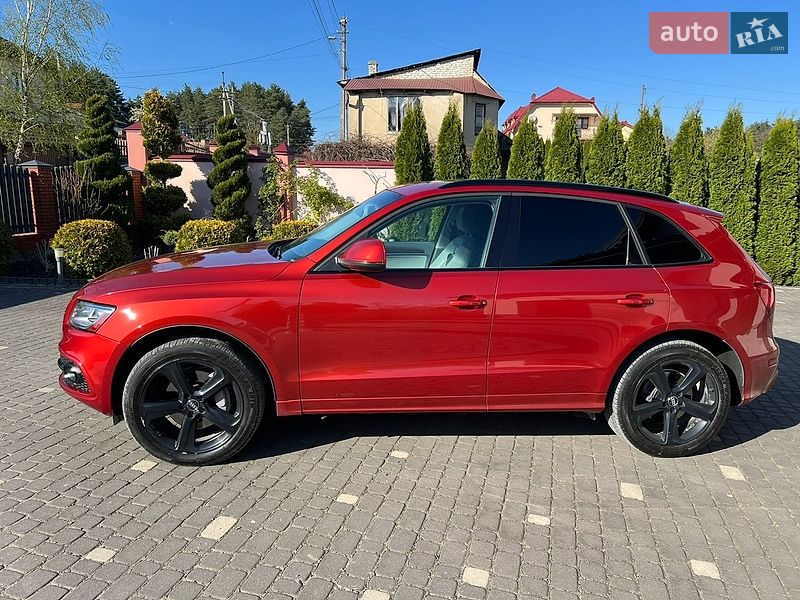 Внедорожник / Кроссовер Audi Q5 2014 в Новояворовске