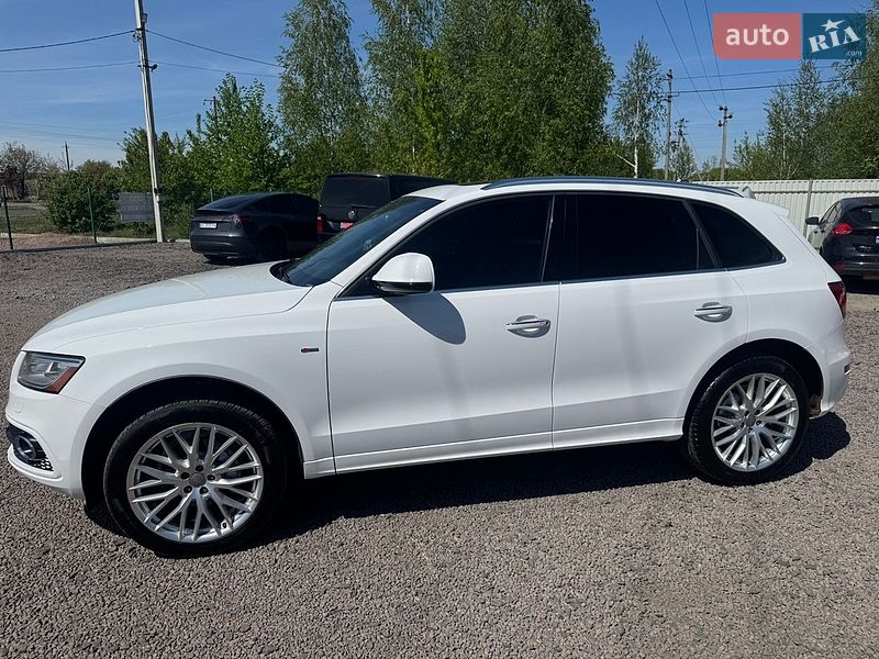 Позашляховик / Кросовер Audi Q5 2016 в Луцьку