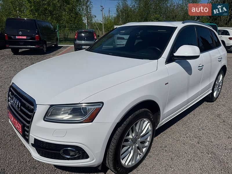Позашляховик / Кросовер Audi Q5 2016 в Луцьку