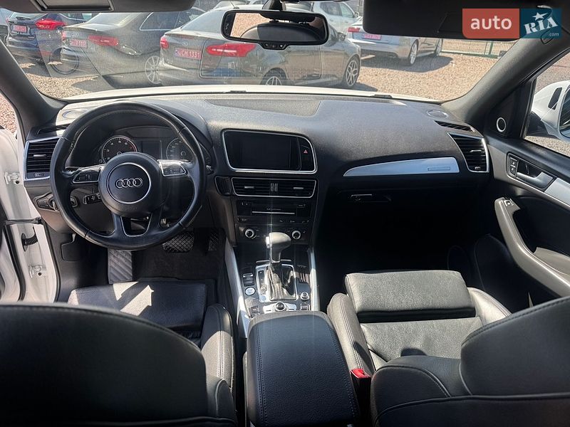 Позашляховик / Кросовер Audi Q5 2016 в Луцьку