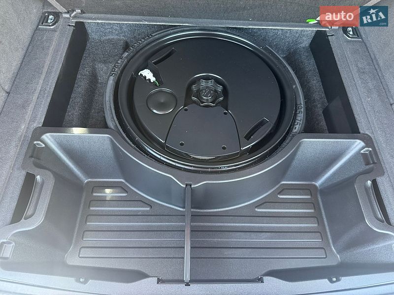 Позашляховик / Кросовер Audi Q5 2016 в Луцьку