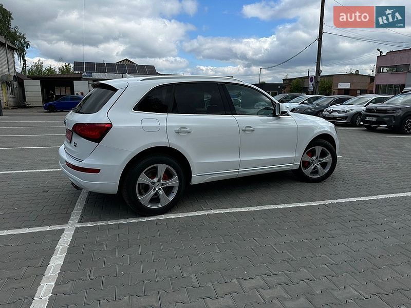 Внедорожник / Кроссовер Audi Q5 2017 в Нежине
