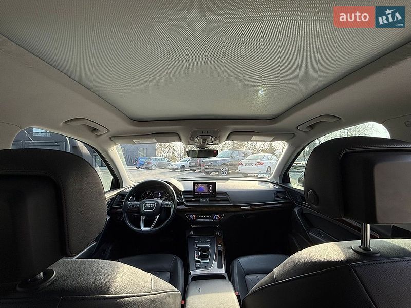 Позашляховик / Кросовер Audi Q5 2017 в Києві