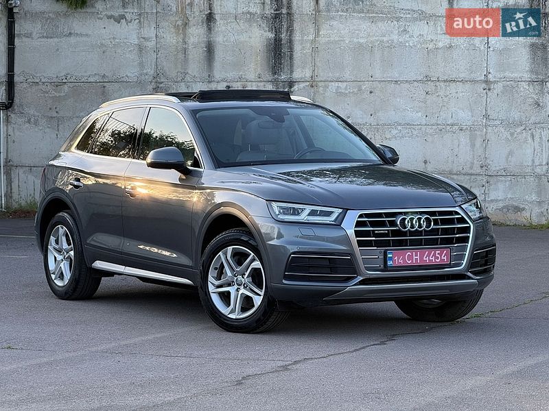 Внедорожник / Кроссовер Audi Q5 2018 в Ровно