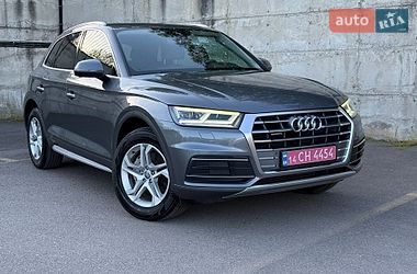 Внедорожник / Кроссовер Audi Q5 2018 в Ровно