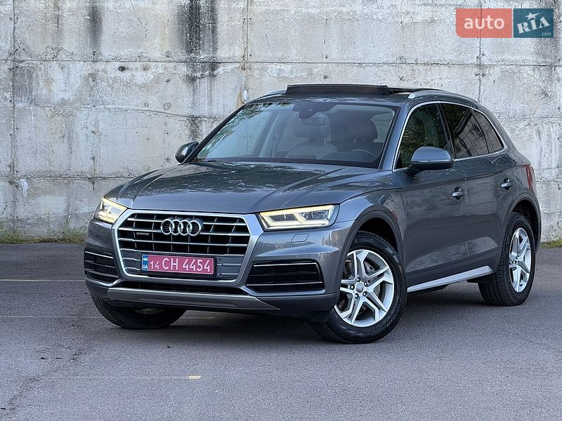 Внедорожник / Кроссовер Audi Q5 2018 в Ровно