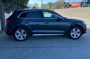 Внедорожник / Кроссовер Audi Q5 2017 в Тернополе