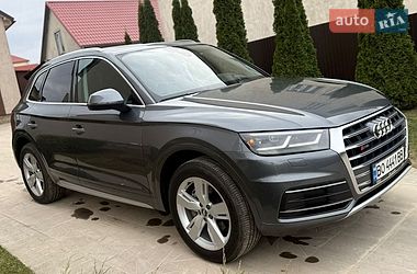 Внедорожник / Кроссовер Audi Q5 2019 в Чорткове