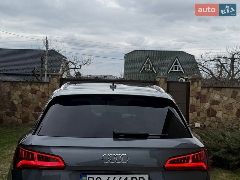 Внедорожник / Кроссовер Audi Q5 2019 в Чорткове