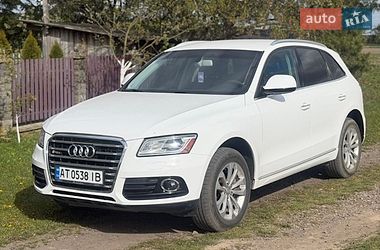 Внедорожник / Кроссовер Audi Q5 2015 в Рогатине