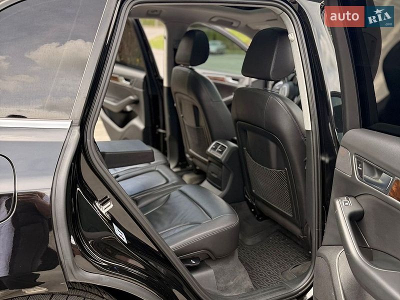 Внедорожник / Кроссовер Audi Q5 2017 в Хмельницком