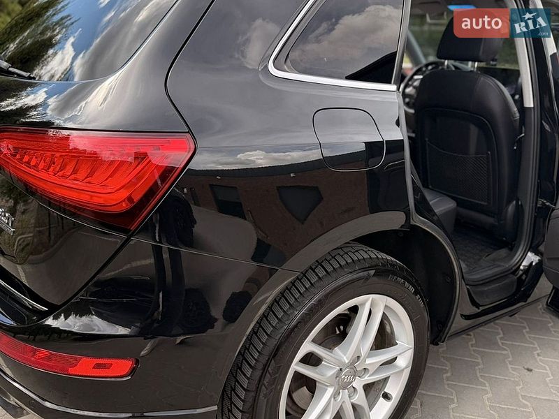 Внедорожник / Кроссовер Audi Q5 2017 в Хмельницком