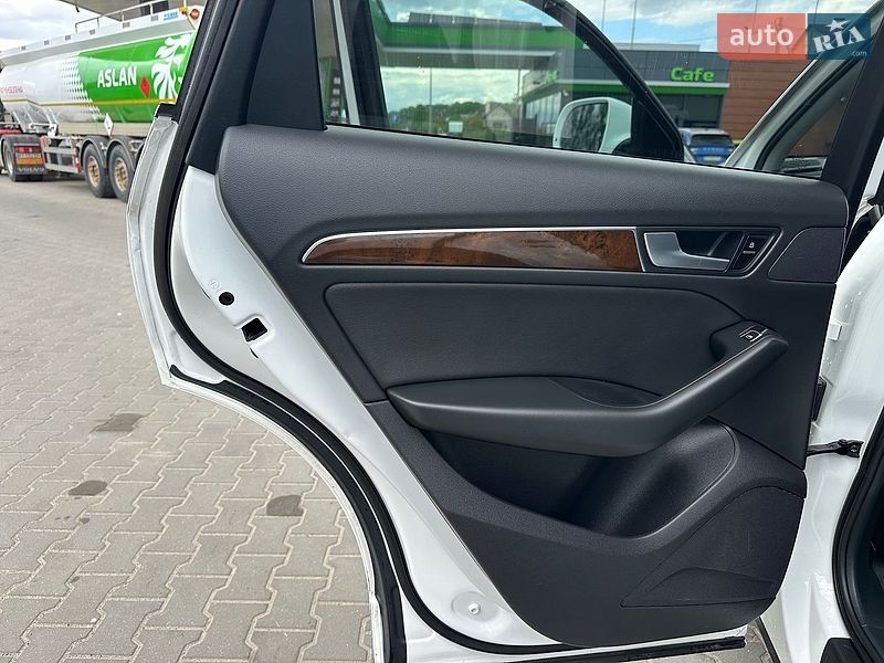 Позашляховик / Кросовер Audi Q5 2016 в Хмельницькому