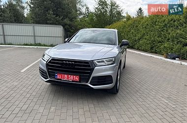 Внедорожник / Кроссовер Audi Q5 2019 в Луцке