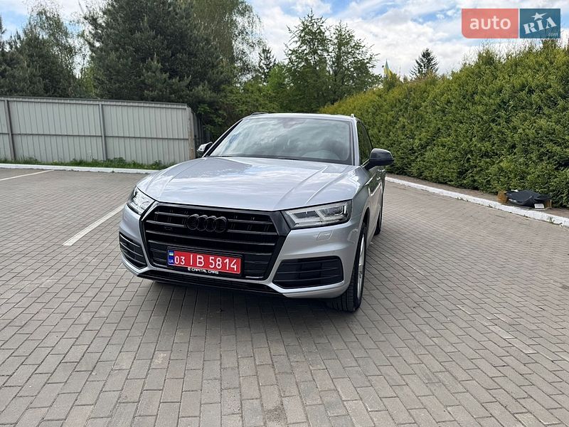 Внедорожник / Кроссовер Audi Q5 2019 в Луцке