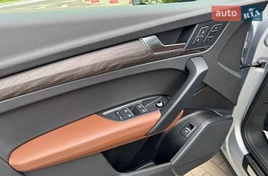 Внедорожник / Кроссовер Audi Q5 2019 в Луцке