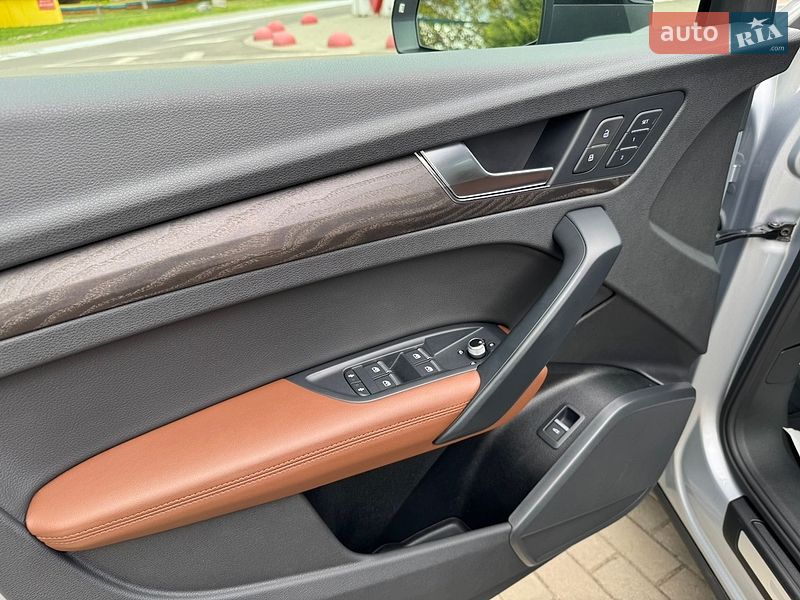 Внедорожник / Кроссовер Audi Q5 2019 в Луцке