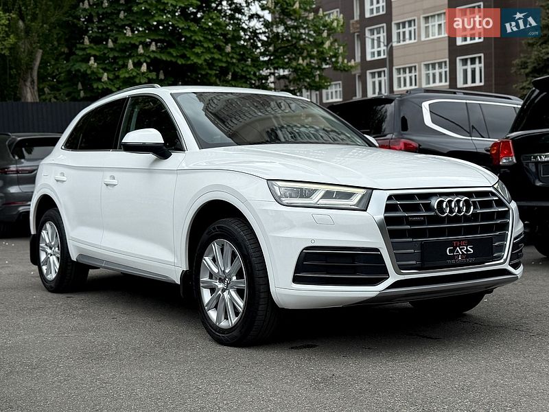 Внедорожник / Кроссовер Audi Q5 2017 в Киеве