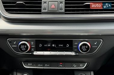 Внедорожник / Кроссовер Audi Q5 2017 в Киеве