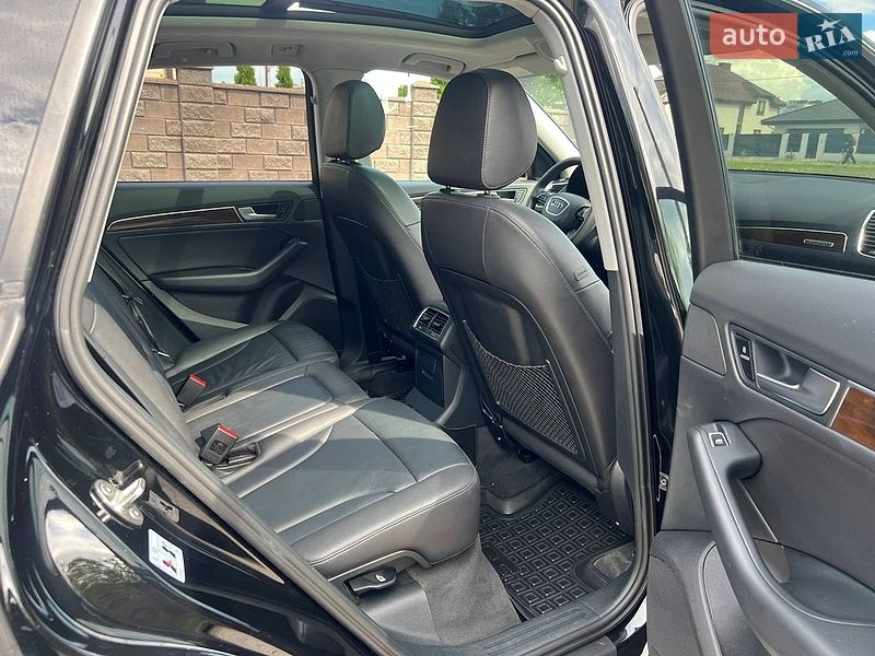 Внедорожник / Кроссовер Audi Q5 2016 в Ровно
