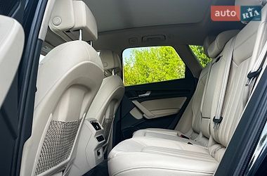 Позашляховик / Кросовер Audi Q5 2018 в Луцьку