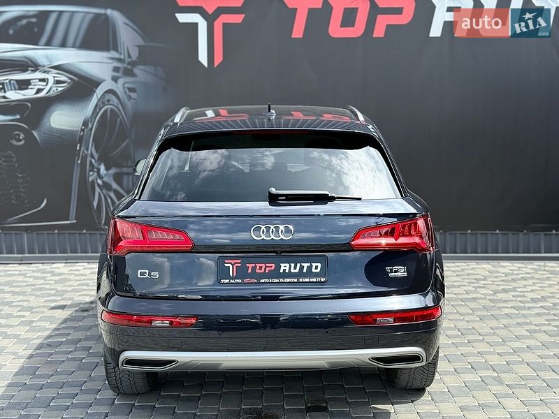 Позашляховик / Кросовер Audi Q5 2018 в Львові