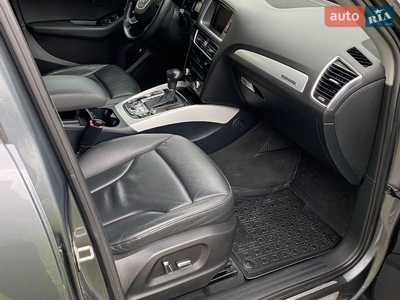 Внедорожник / Кроссовер Audi Q5 2013 в Шепетовке