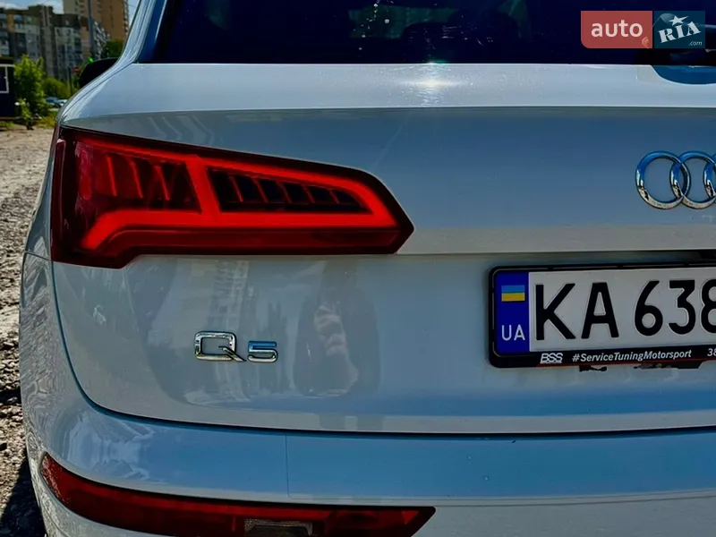 Audi Q5 2019 VIN WA1E2AFY6L2052285 фото оголошення 7 з 86