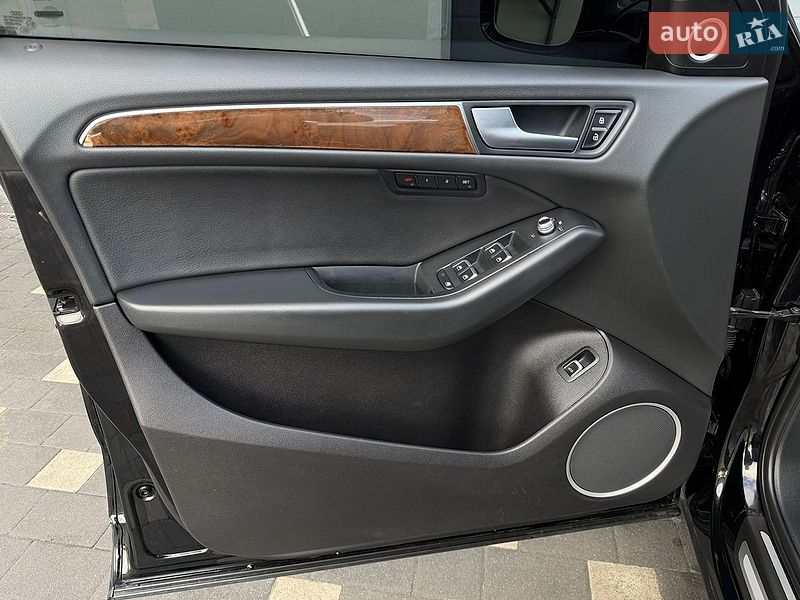Позашляховик / Кросовер Audi Q5 2015 в Дрогобичі
