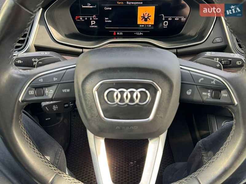 Внедорожник / Кроссовер Audi Q5 2021 в Львове