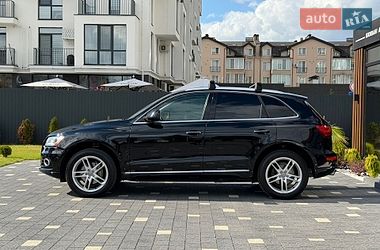 Внедорожник / Кроссовер Audi Q5 2015 в Ужгороде