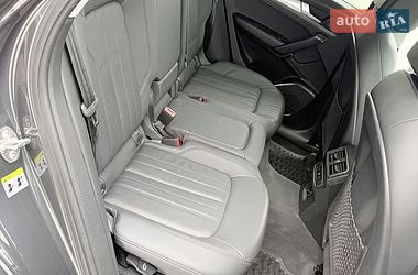 Внедорожник / Кроссовер Audi Q5 2019 в Тернополе