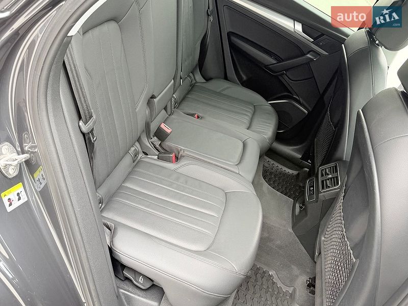 Внедорожник / Кроссовер Audi Q5 2019 в Тернополе