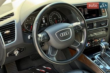 Внедорожник / Кроссовер Audi Q5 2015 в Ужгороде