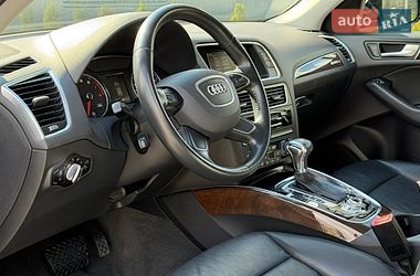 Внедорожник / Кроссовер Audi Q5 2015 в Ужгороде