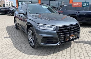 Внедорожник / Кроссовер Audi Q5 2020 в Львове