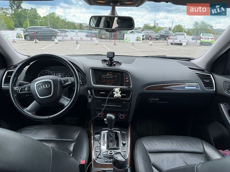 Позашляховик / Кросовер Audi Q5 2011 в Харкові