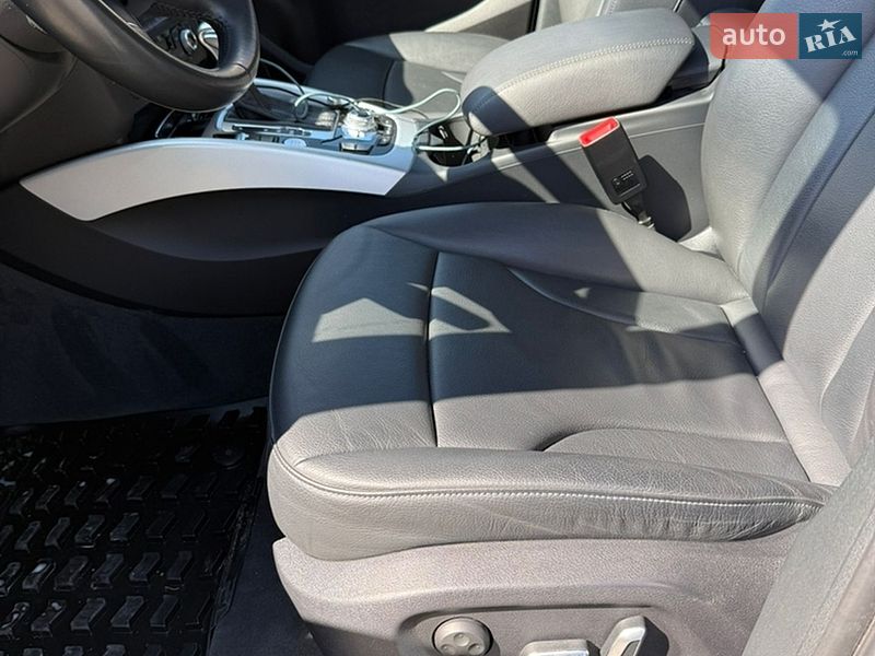 Внедорожник / Кроссовер Audi Q5 2016 в Ровно