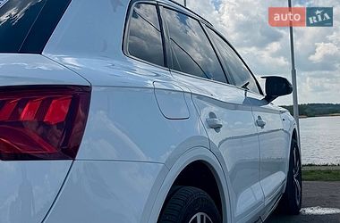 Позашляховик / Кросовер Audi Q5 2018 в Балті