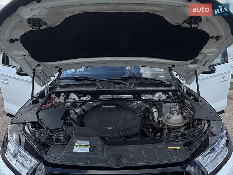 Позашляховик / Кросовер Audi Q5 2018 в Балті