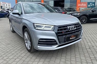 Позашляховик / Кросовер Audi Q5 2018 в Львові