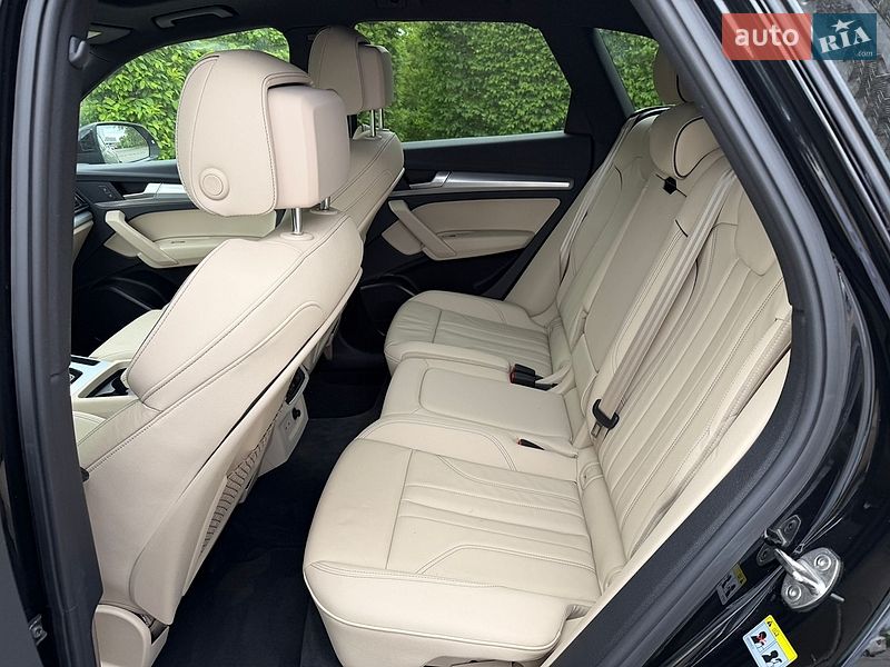 Позашляховик / Кросовер Audi Q5 2024 в Києві